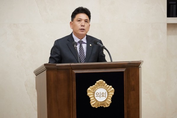 20191126 제238회 제2차 정례회 시정질문(5)-이창식 의원.jpg