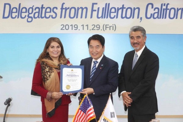 29일 미 플러튼 시장 용인시 방문.jpg