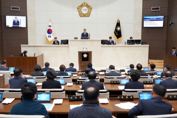 20200204 용인시의회, 제240회 임시회 개회.jpg