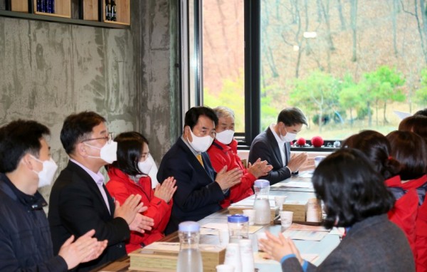 화면 캡처 2020-11-18 102819.jpg