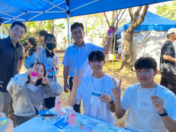 용인시청소년미래재단 인권 및 성문화축제 부스운영 인기.jpg