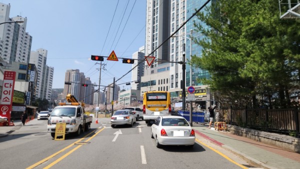 8. 용인특례시 수지구, 동천동 하손곡교 삼거리 교통환경 개선 완료.JPG