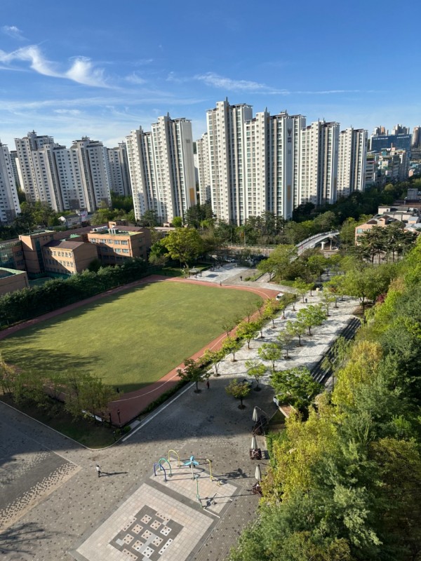 3-2. 바닥 포장 교체 등을 마치고 준공한 기흥구 새물근린공원.jpg