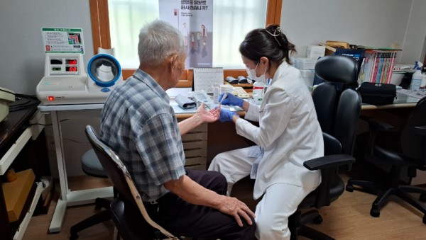 6-1. 유림동 찾아가는 어르신 맞춤형 건강서비스.jpg