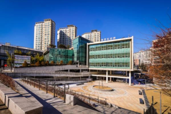 5. 죽전도서관 전경.jpg