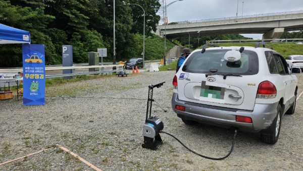 5-1. 용인특례시가 노후경유차 배출가스저감장치 사후관리를 위한 점검을 진행했다..jpg