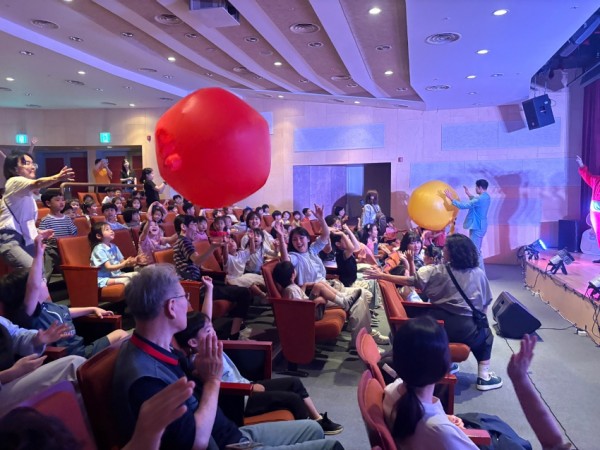 6. 수지구 문화가 있는 날 어린이 참여형 공연.jpg