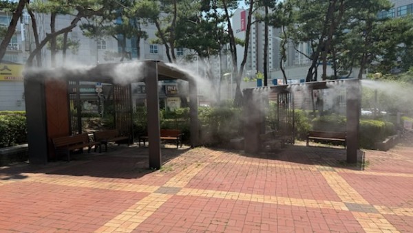 2-2. 죽전중앙근린공원에 설치된 쿨링포그.jpg