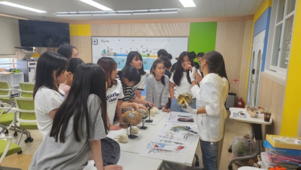 (20250703)용인교육지원청 보도자료(타임머신 타고 공룡과 새, 인간을 만나다!) 사진1.jpg