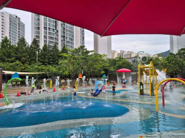 6-1. 내꽃근린공원 물놀이장.JPG