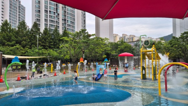 6-1. 내꽃근린공원 물놀이장.JPG