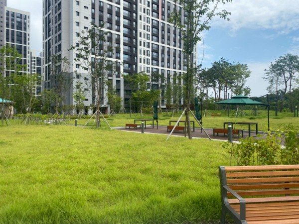 2-3. 용인특례시 처인구 고림진덕지구 무지개구름 소공원 전경.JPG