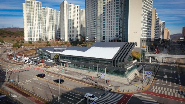 10. 남사도서관 전경.jpg