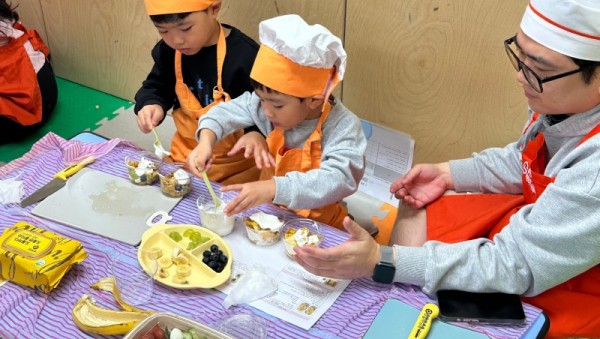 5-1. 용인특례시가 어린이의 건강한 식생활 체험 프로그램 ‘가족과 함께하는 신나는 가을소풍’ 개최했다..jpg