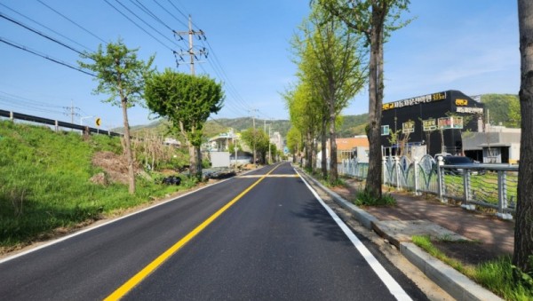 3. 용인특례시 처인구 포곡읍이 지역내 10개 주요 도로 재포장 공사를 마무리했다..jpg