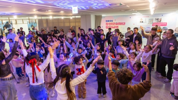 [사진1] 대중예술아카데미 (1).jpg